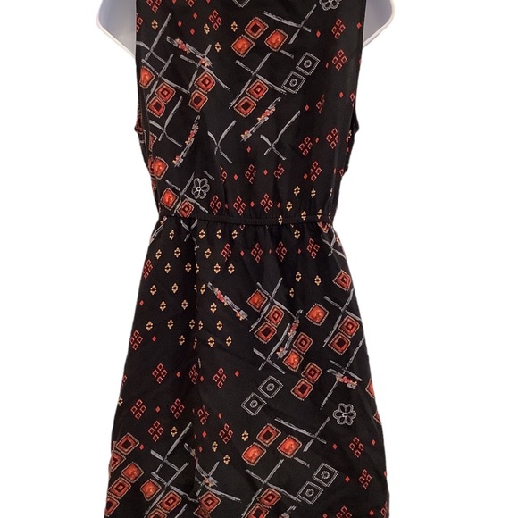 Dex Dress - Picture 2 of 5